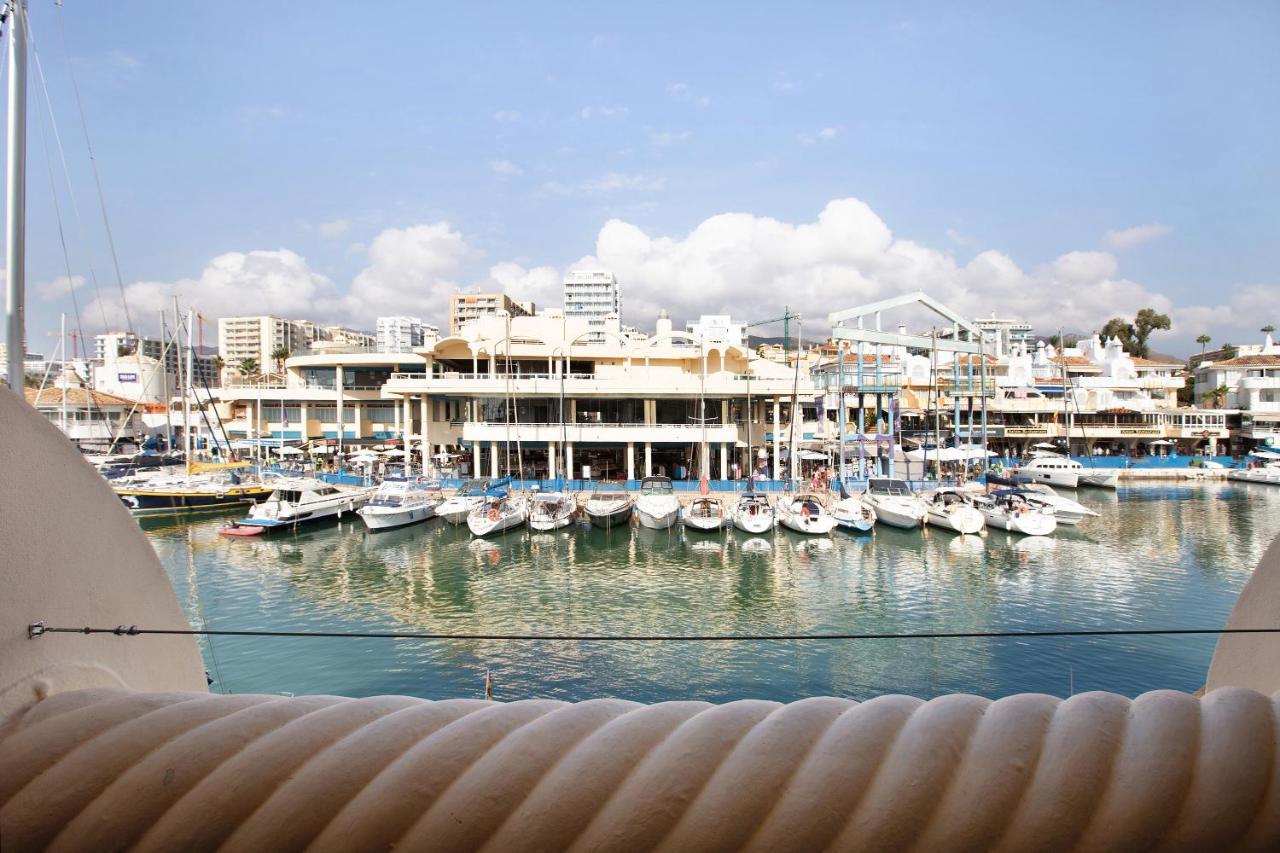 Puerto Marina Luxury Studio เบนัลมาเดนา ภายนอก รูปภาพ