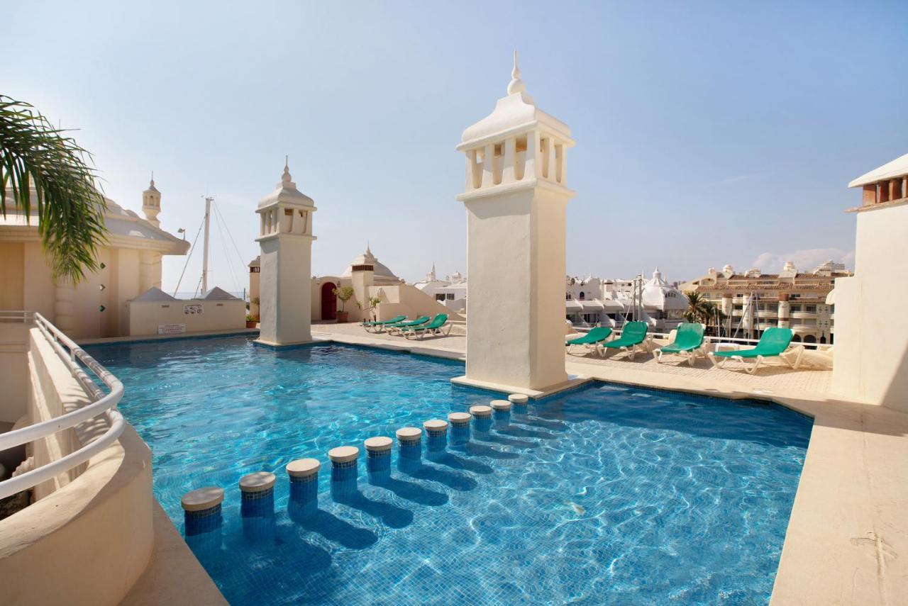 Puerto Marina Luxury Studio เบนัลมาเดนา ภายนอก รูปภาพ